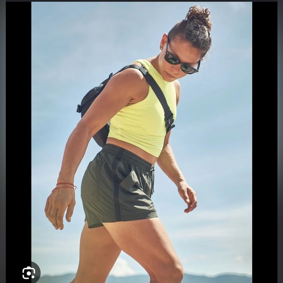 Athleta Expedition Short Size 6 Olive Green - Picture 7 of 7